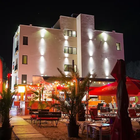 Sara Boutique - Laurette Due Mamaia