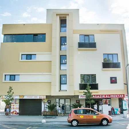 Sara Boutique - Laurette Due