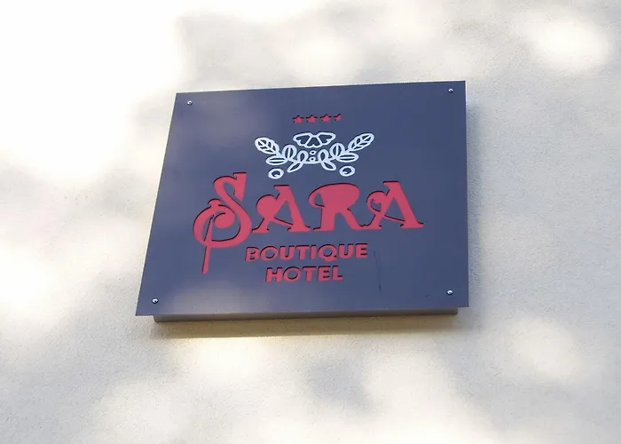 Sara Boutique - Laurette Due מלון 3*